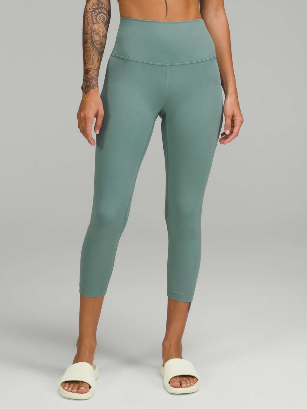 Lululemon Align High-Rise Crop 23" Leggings
Tidewater Teal Sz. 6